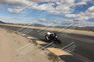 media/Nov-16-2025-Race Pace (Sun) [[8c5fa54630]]/Verified Riders/6-Turn 10 Inside (1145am)/